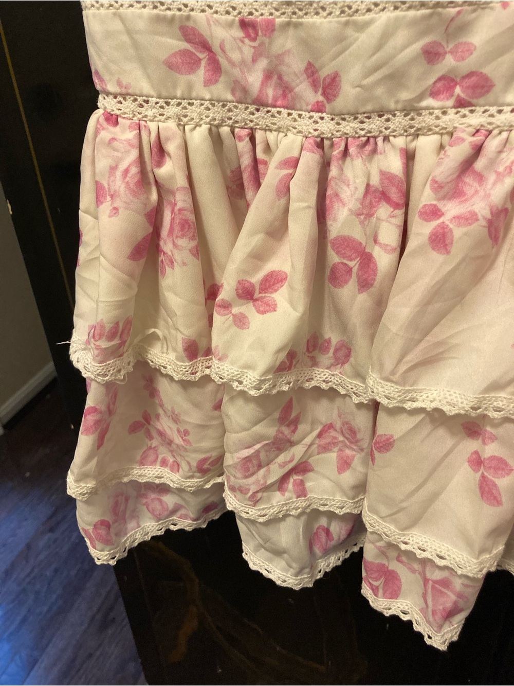 YVONNE & LOVE Pink Floral Mini Dress with Ruffles - Size Small - Picture 12 of 13
